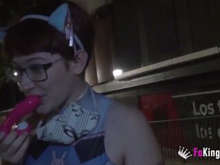 Hot nerd redhead looks for guys to suck in a publik | xhamster