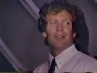 Supergirls gjøre den navy 1984 - ravn taija rae: gratis porno b2