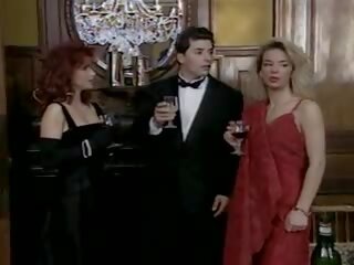 Tension v na hiša od koža 1993 france polna video dvd | sex