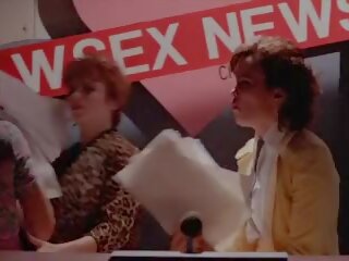 Karštas flashes 1984 hd kokybė, nemokamai karštas amerikietiškas tėtis porno video | xhamster