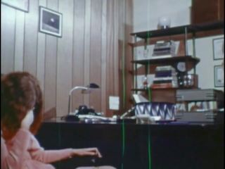La psychiatrist 1971 - película completo - mkx, porno 13