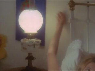 Britt ekland akt - ingrid pitt akt - wicker člověk 1973